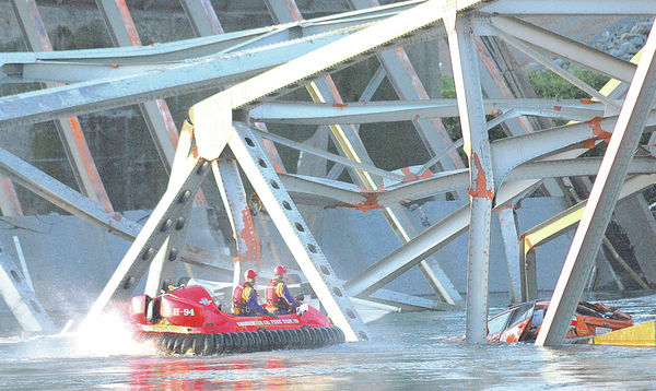 Photos from Thursday’s bridge collapse